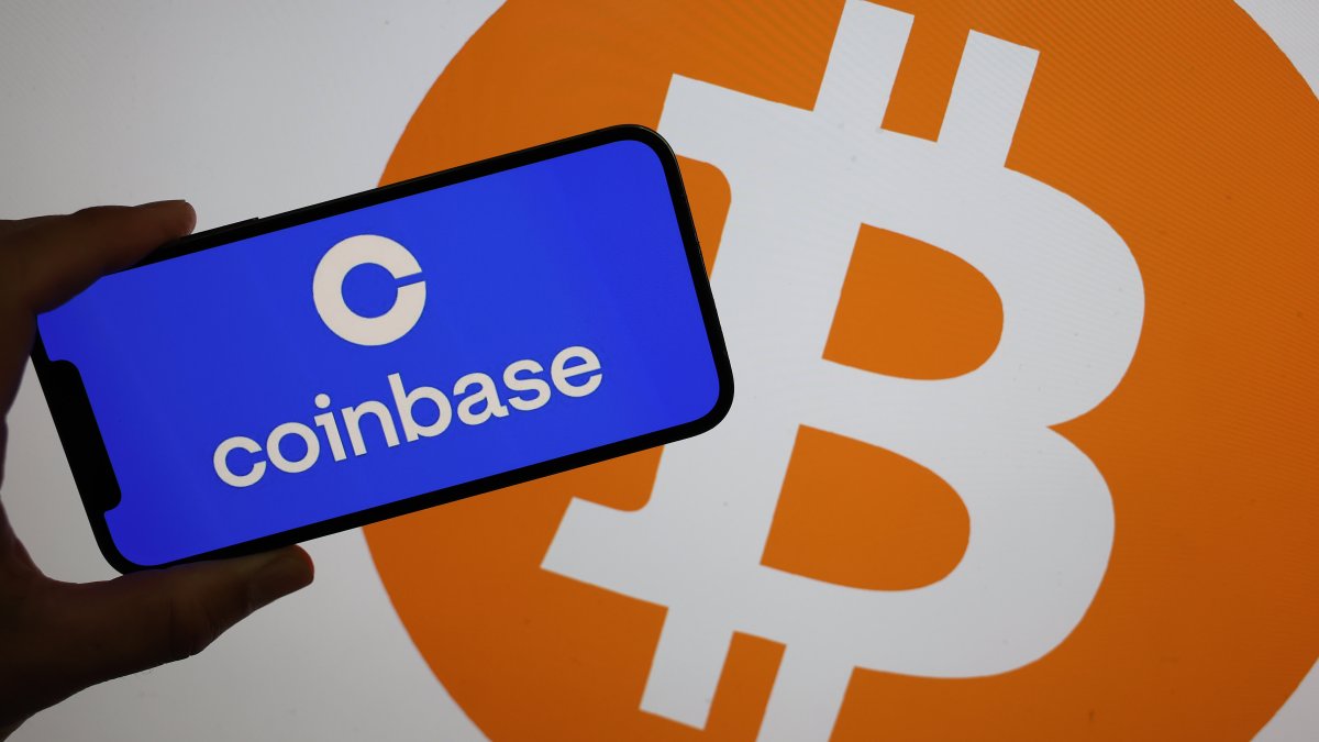 Coinbase is 'confident' a U.S. bitcoin ETF will be approved after SEC's court defeat – NBC 6 South Florida - Vimarsana News