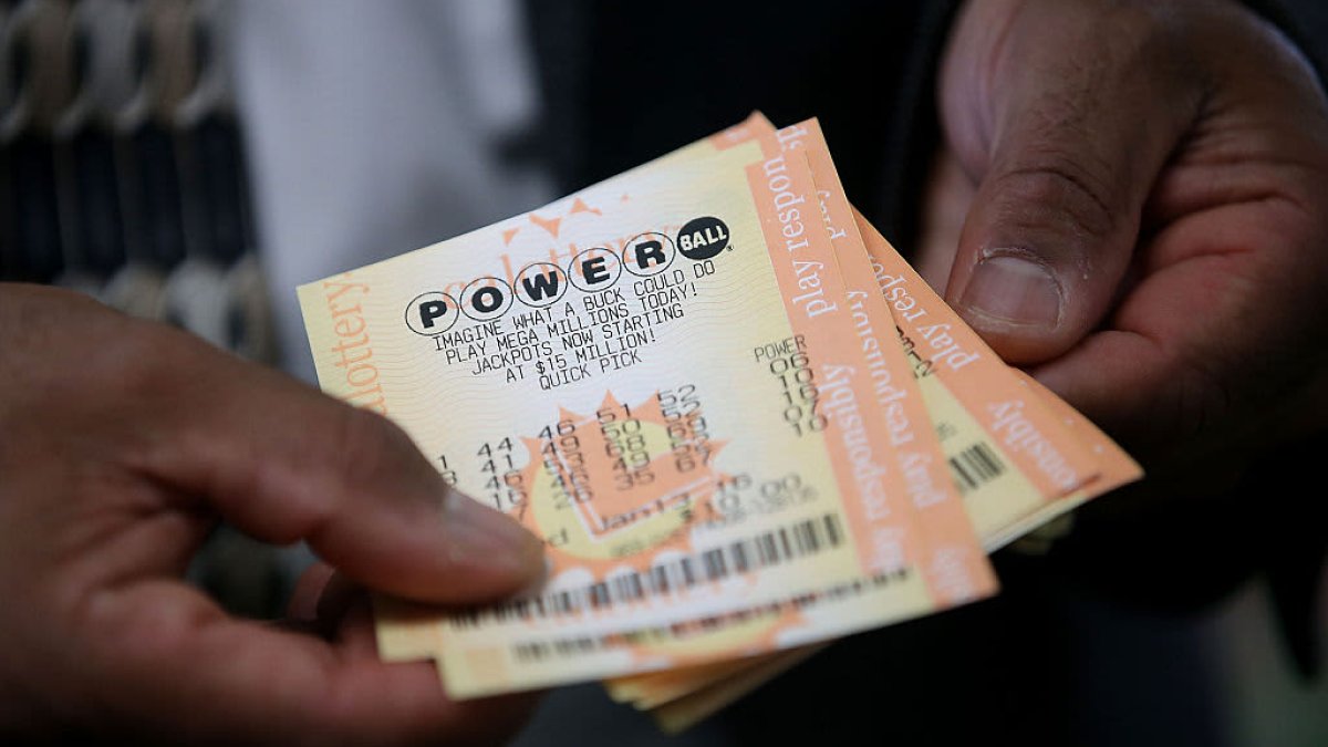 Powerball jackpot hits $1.4 billion. Here's 'the toughest thing' for lottery winners, lawyer says – NBC 6 South Florida - Vimarsana News