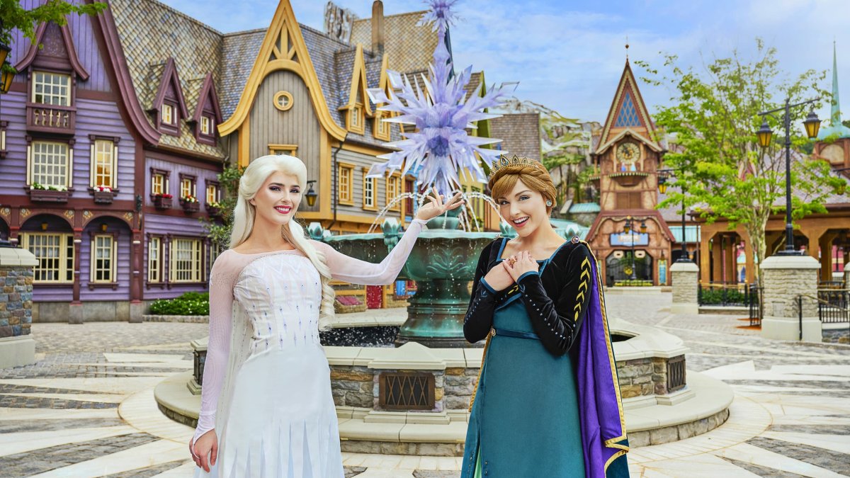 This is how to see Disney’s new ‘Frozen’ park space just before it opens to the general public