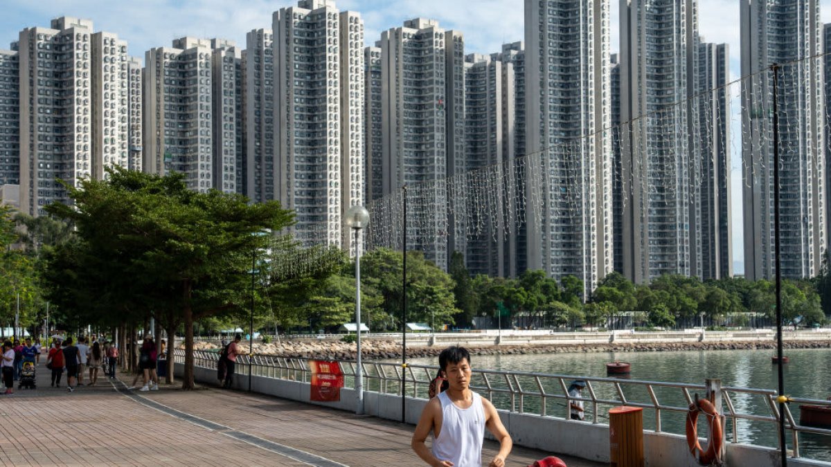 What China's slow-motion real estate crisis means for the global economy - Vimarsana News