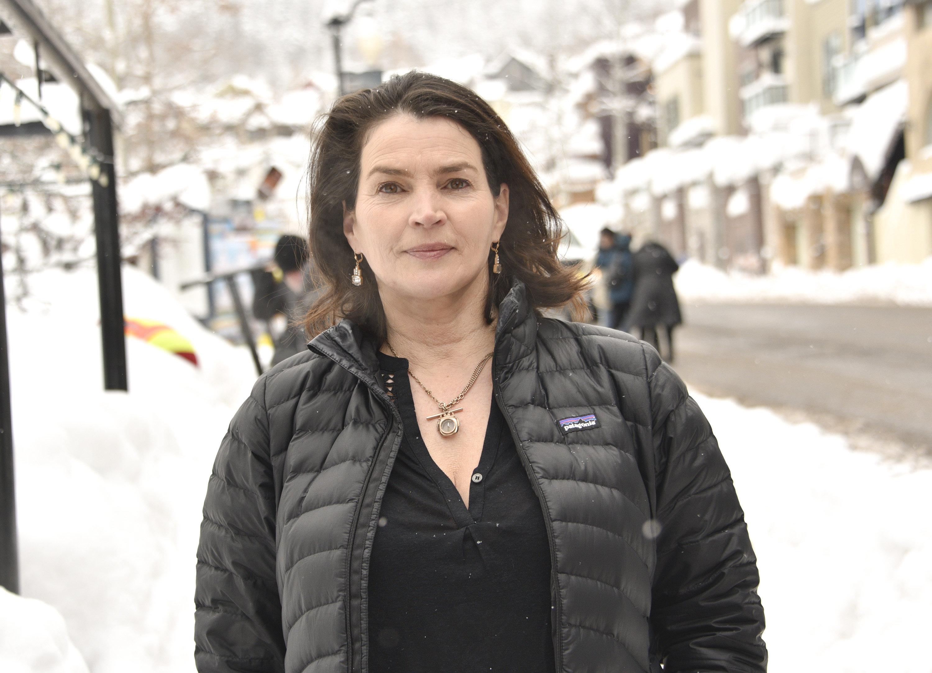 Julia Ormond sues Harvey Weinstein, expressing he assaulted her, and accuses CAA, Disney, Miramax of enabling