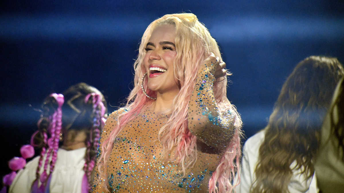 Super Bowl 2022 Halftime Show: Photos – Billboard