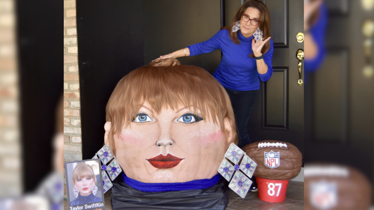 Watch: Ohio lady makes 399-pound ‘Taylor Swiftkin’ pumpkin