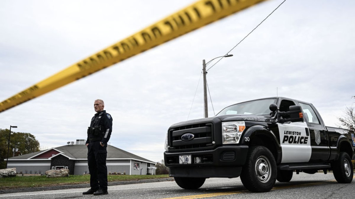 Police were alerted last month about Maine shooter – NBC 6 South Florida - Vimarsana News
