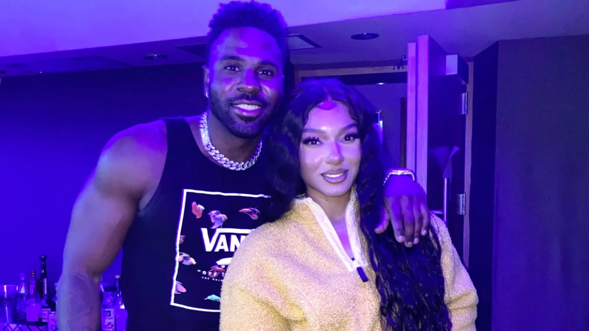 Jason Derulo signed hopeful singer to a offer and then expected sexual intercourse, she alleges in lawsuit Jason Derulo signed hopeful singer to a offer and then expected sexual intercourse, she alleges in lawsuit