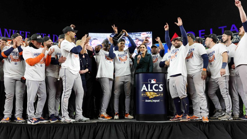 MLB fans confused as Marlins Man attends Diamondbacks-Brewers