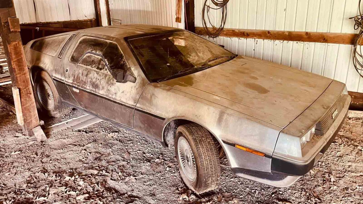 Wonderful Scott! How a DeLorean with 977 miles was located in a Wisconsin barn