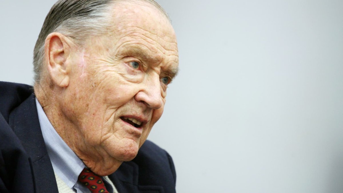 'T-bill and chill': Why Jack Bogle's strategy of 'lazy' investing is making a comeback – NBC 6 South Florida - Vimarsana News
