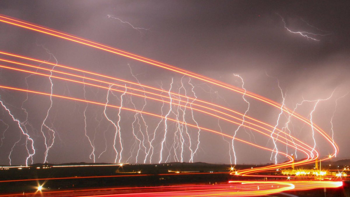 Cramer's Lightning Round: Medtronic is a buy - Vimarsana News