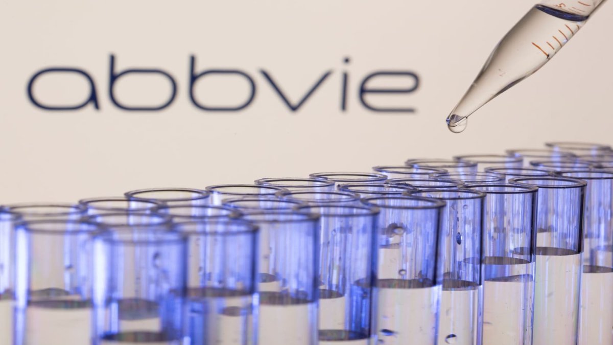 AbbVie taps longtime executive Robert Michael as new CEO, succeeding Richard Gonzalez - Vimarsana News