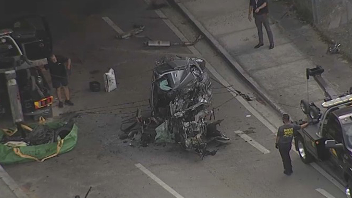 Video shows mangled wreckage of car after fatal Kendall crash