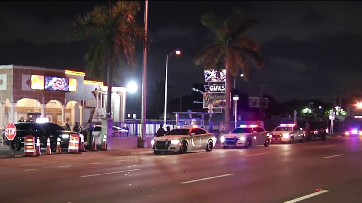 Woman killed in shootout with strip club security guard in NW Miami ...