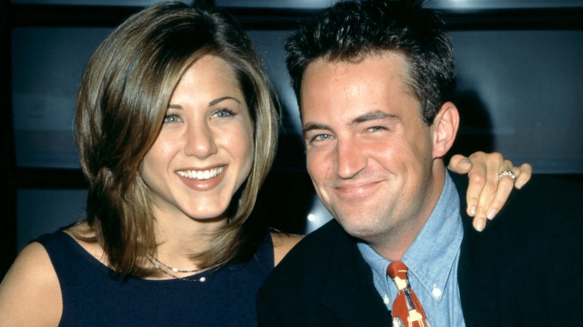Jennifer Aniston shares 1 way she’s honoring Matthew Perry’s legacy
