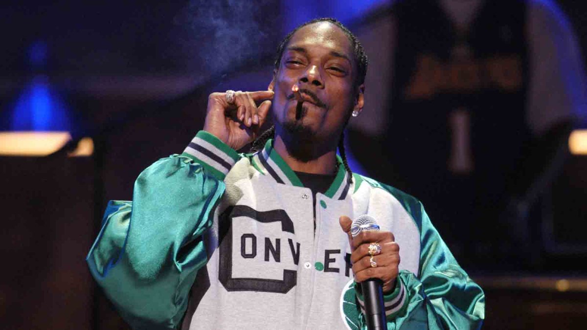 Drop it like it is really hot? Longtime marijuana enthusiast Snoop Dogg suggests he is providing up ‘smoke’