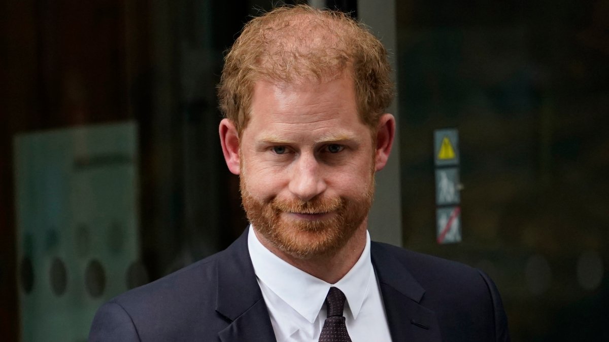 Prince Harry ordered to shell out more than ,000 in authorized costs for unsuccessful court obstacle