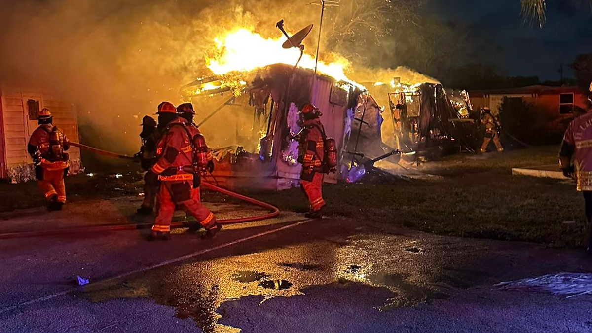 2 Mobile Homes Destroyed After Fire Breaks Out In Fort Lauderdale – NBC ...