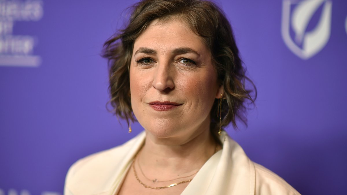 Mayim Bialik suggests she is no longer web hosting ‘Jeopardy!&#039