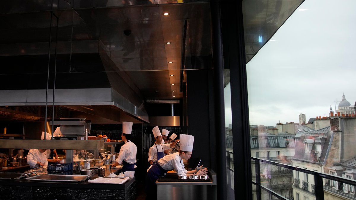 Cafe that encouraged &#039Ratatouille&#039 reopens forward of Paris 2024 Olympics. Get a search inside 
