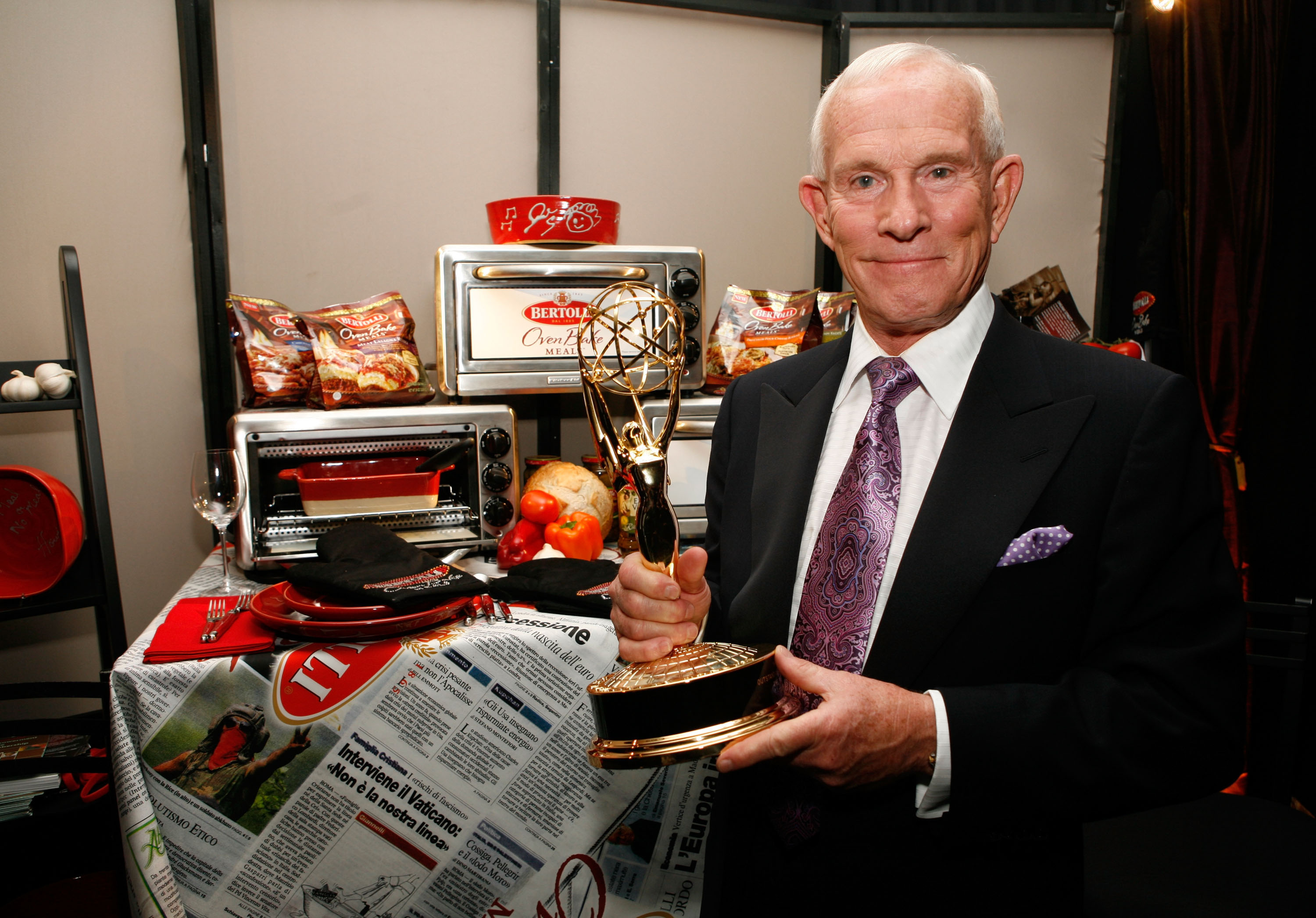 Comedian Tom Smothers, just one-50 percent of the Smothers Brothers, dies at 86