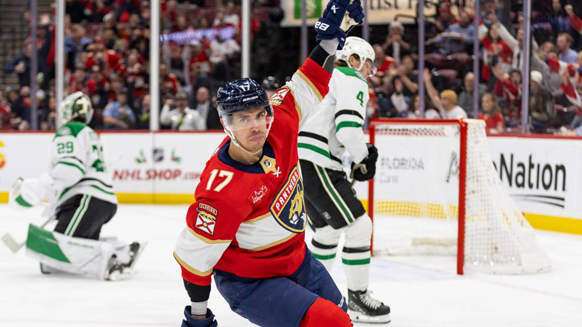 Florida Panthers complete season sweep of Stanley Cup Final