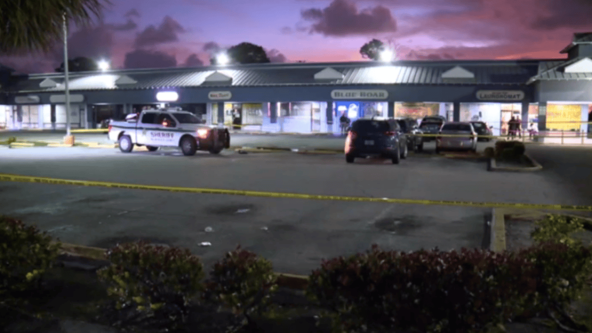 Miami man injured in shooting at Palm Beach shopping plaza, faces ...