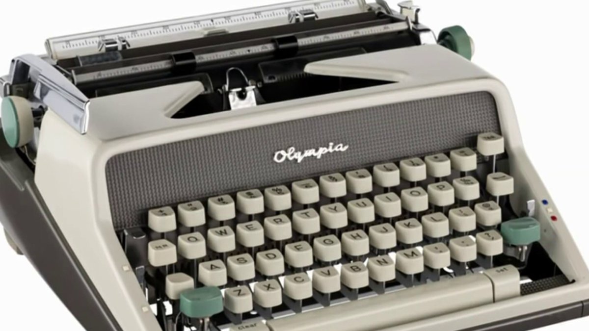 LA man to auction off unique collection of over 30 typewriters – NBC 6 South Florida - Vimarsana News