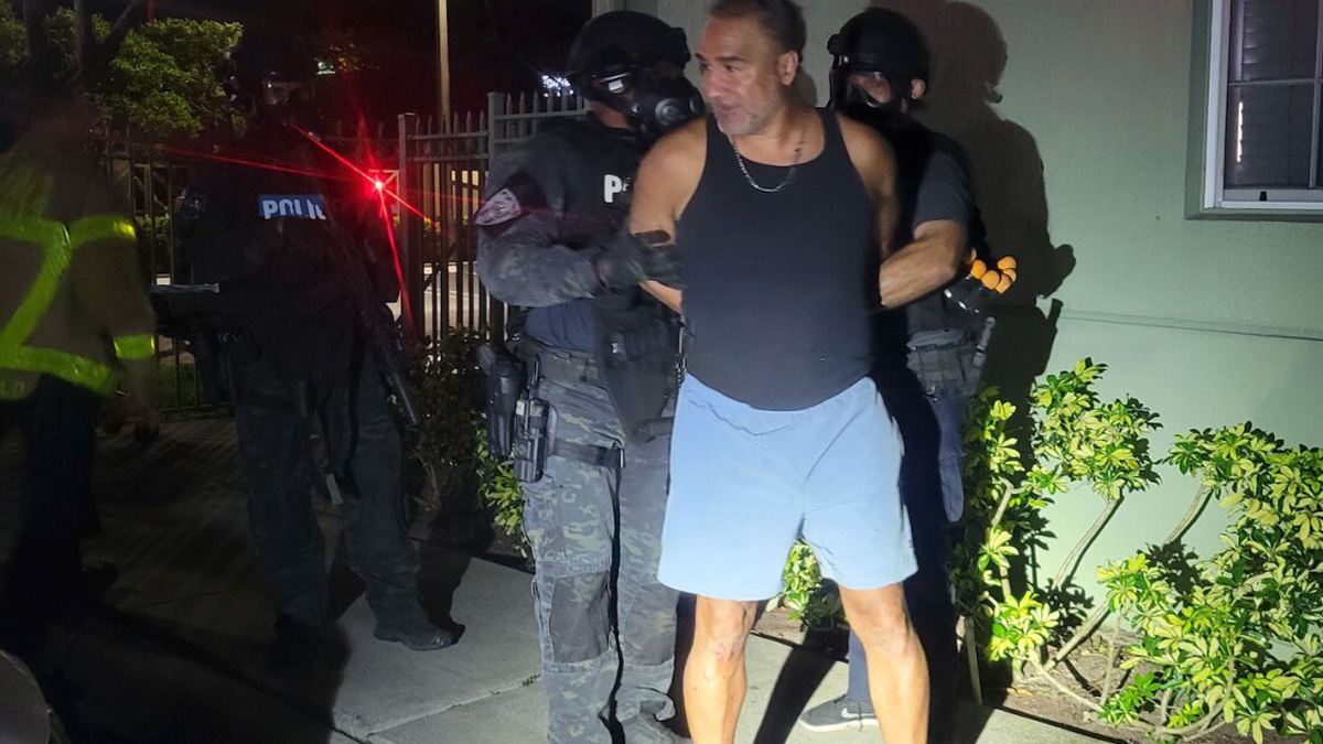 Man arrested after barricading self inside West Palm Beach home, refused to  “come out alive” – NBC 6 South Florida