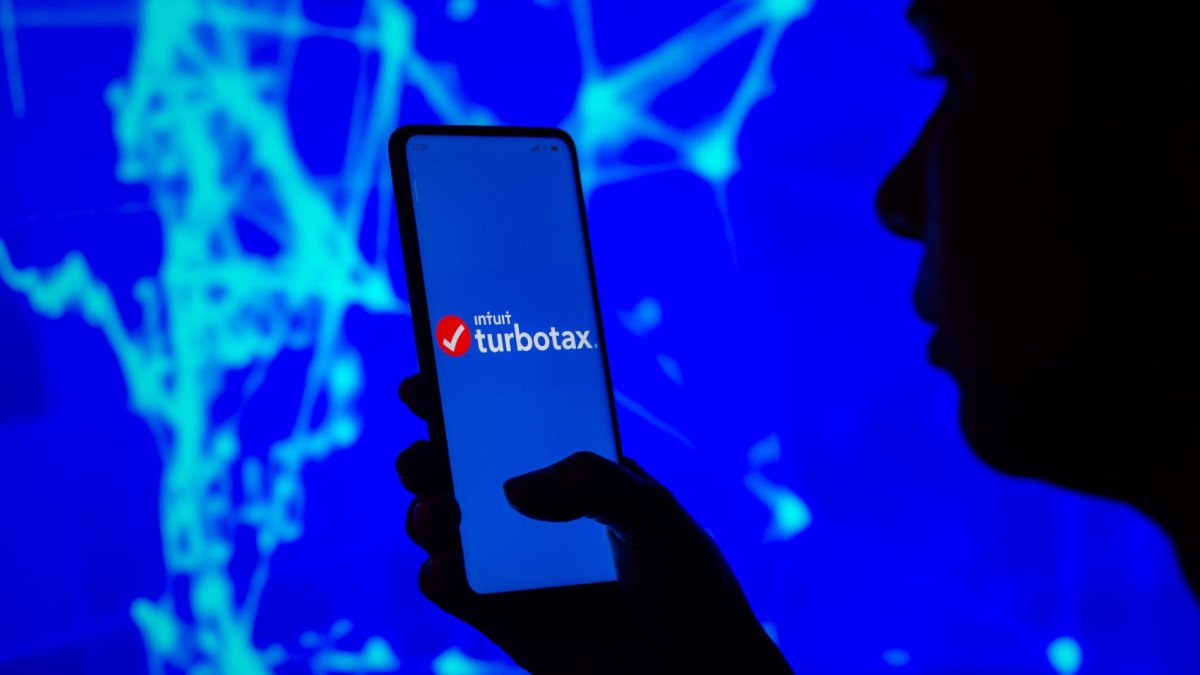 Federal Trade Commission bans 'deceptive advertising' for free filing from TurboTax maker Intuit – NBC 6 South Florida - Vimarsana News