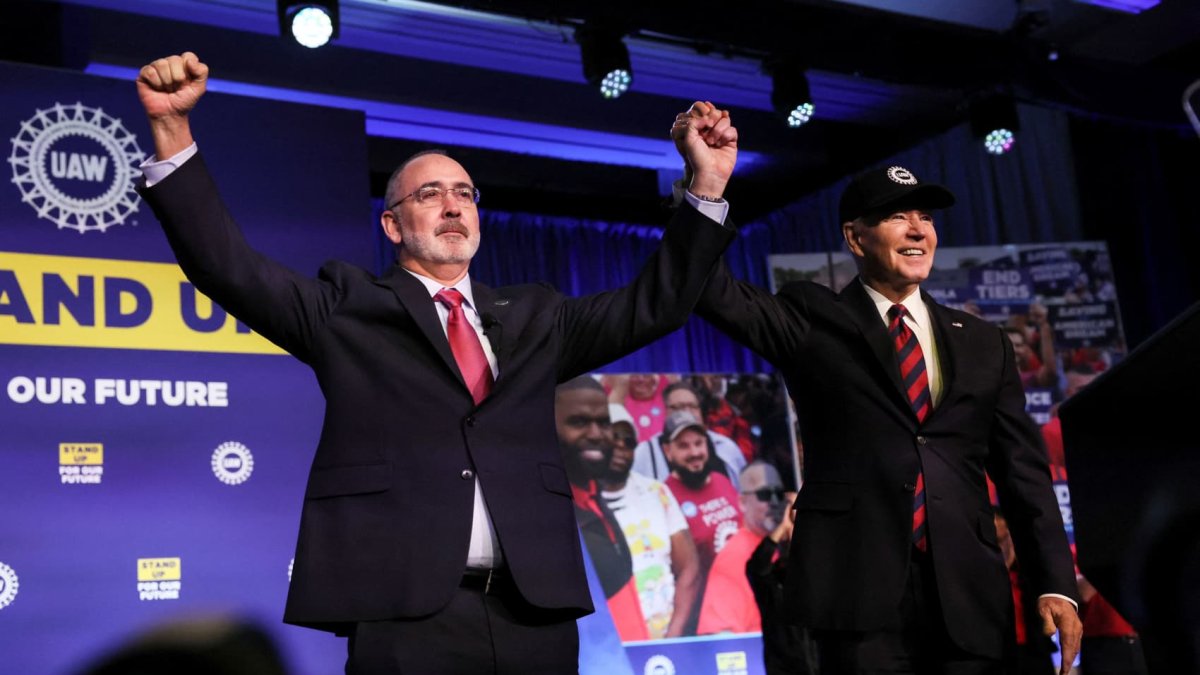 UAW endorses President Joe Biden for reelection over Trump - Vimarsana News