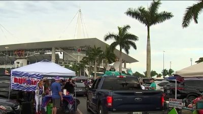 Fins and Bills fans prepare for Sunday night showdown