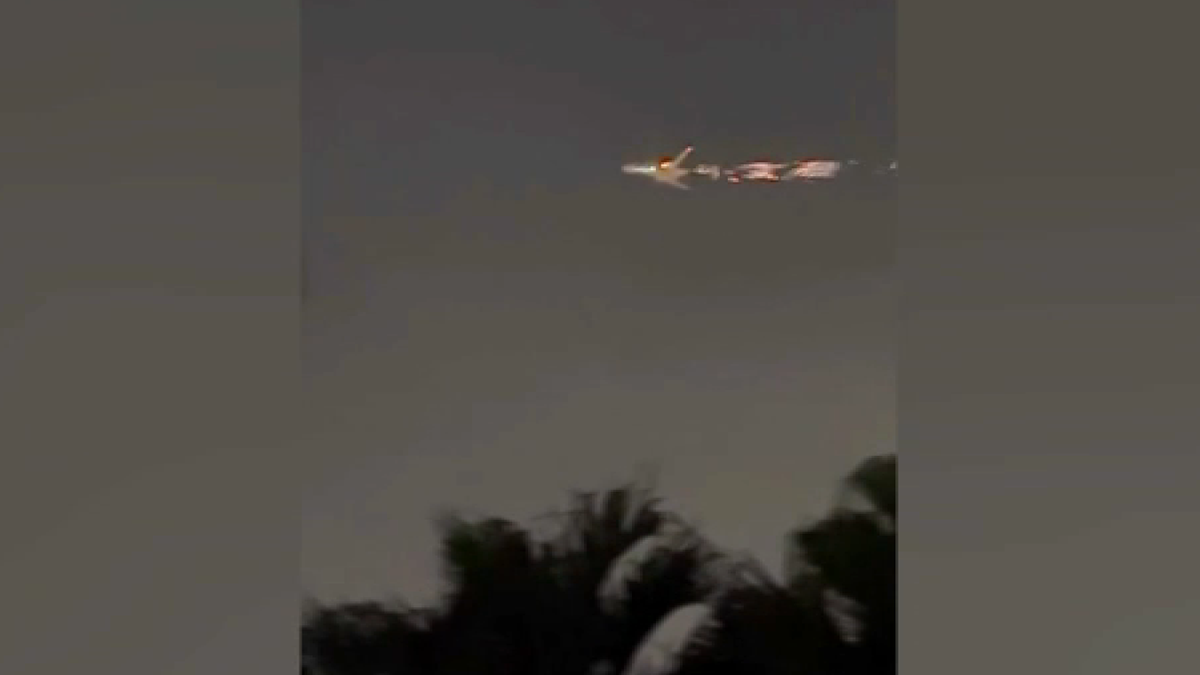 Vídeo mostra chamas vindas de um avião da Atlas Air antes de pousar no MIA – NBC 6 South Florida Airport