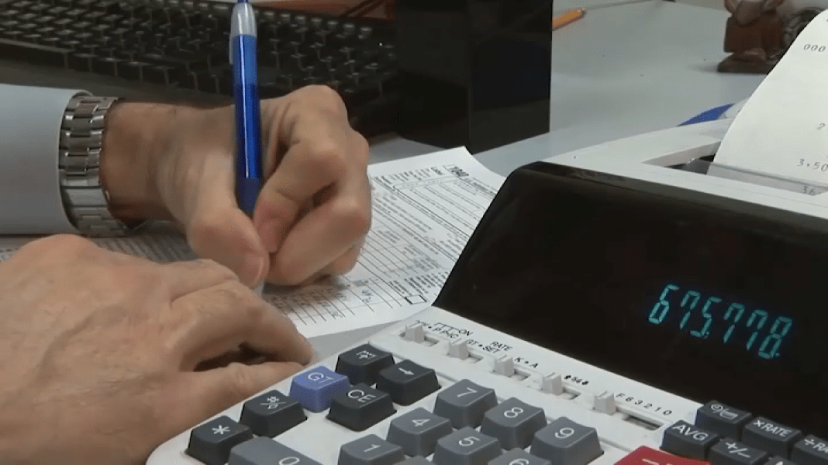 As tax season begins, choosing the right tax expert is key. Here's what to know
