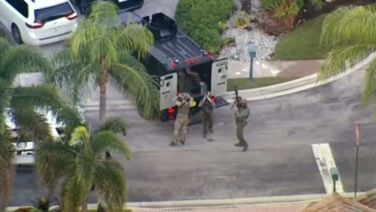 Woman stabbed to death at Pembroke Pines home allegedly by husband identified - Vimarsana News