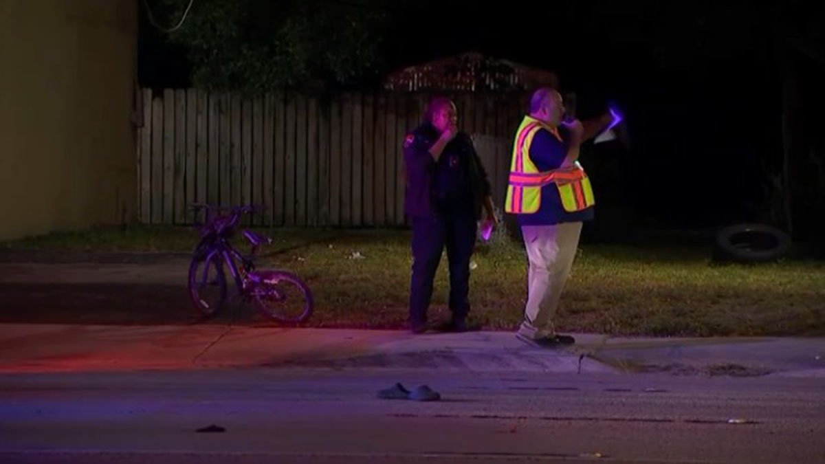 Child airlifted to hospital after being struck by vehicle in Opa-locka - Vimarsana News