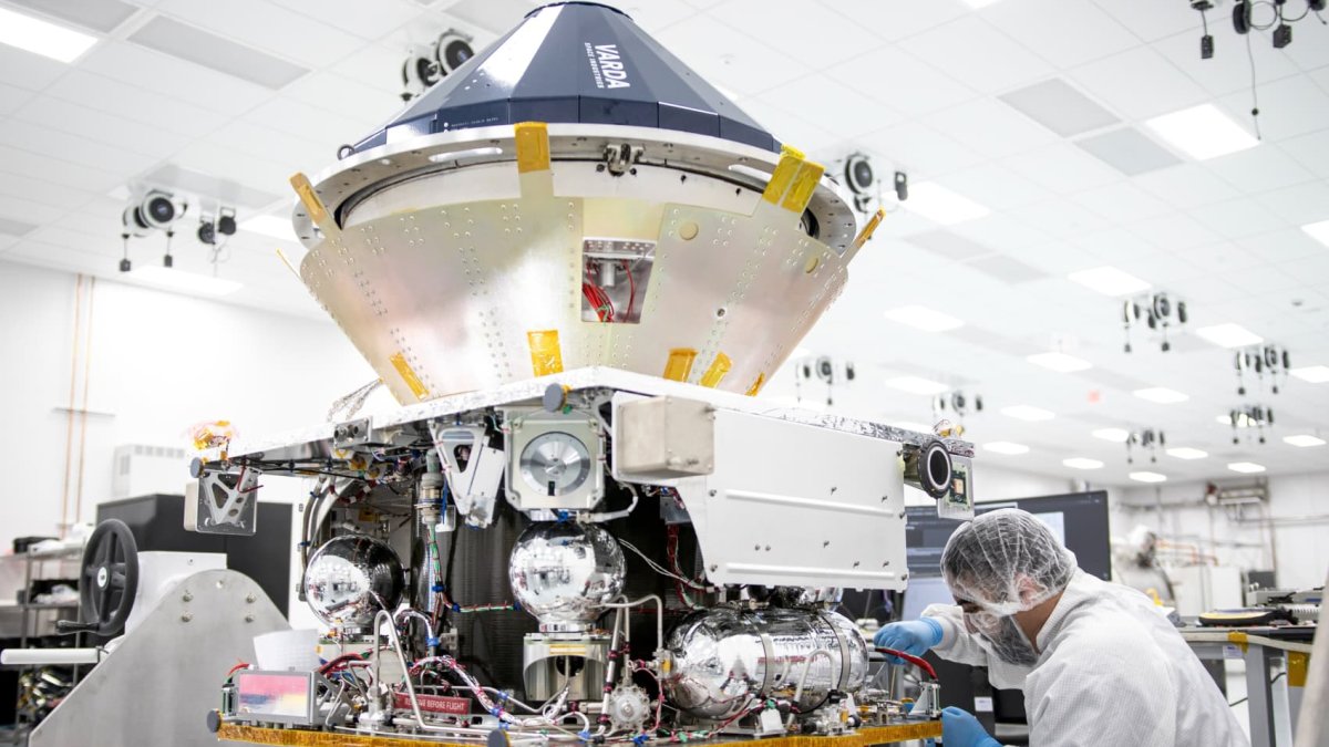 After 8 months stuck in orbit, Varda's drug spacecraft gets FAA approval to return - Vimarsana News