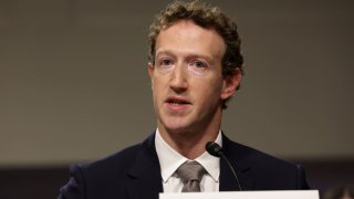 Meta’s Mark Zuckerberg plans to visit South Korea, scheduling key meetings during the trip, according to a statement by Meta on Wednesday, which did not provide further details. Reportedly, Zuckerberg is anticipated to meet with Samsung Electronics chairman Jay Y. Lee later this month to discuss AI chip supply and other generative AI issues, as per the South Korean newspaper Seoul Economic Daily, citing unnamed sources familiar with the matter.