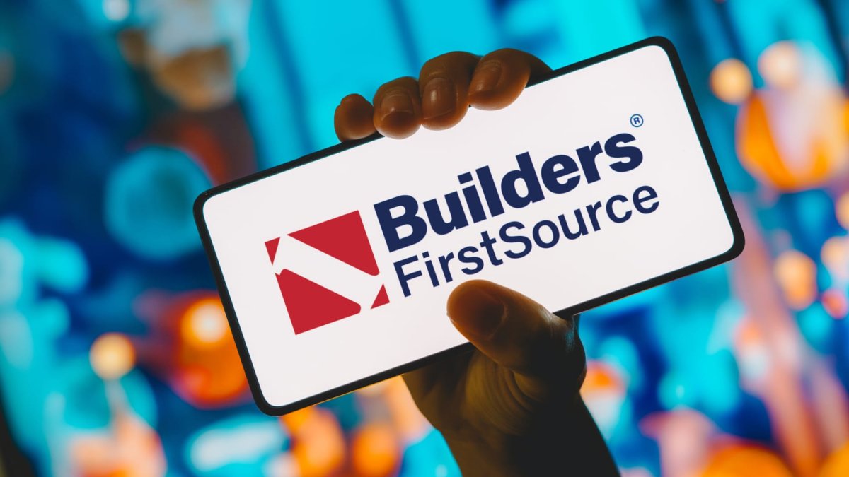 Despite a tough market, Builders FirstSource CEO says housing demand is 'really strong' – NBC 6 South Florida - Vimarsana News