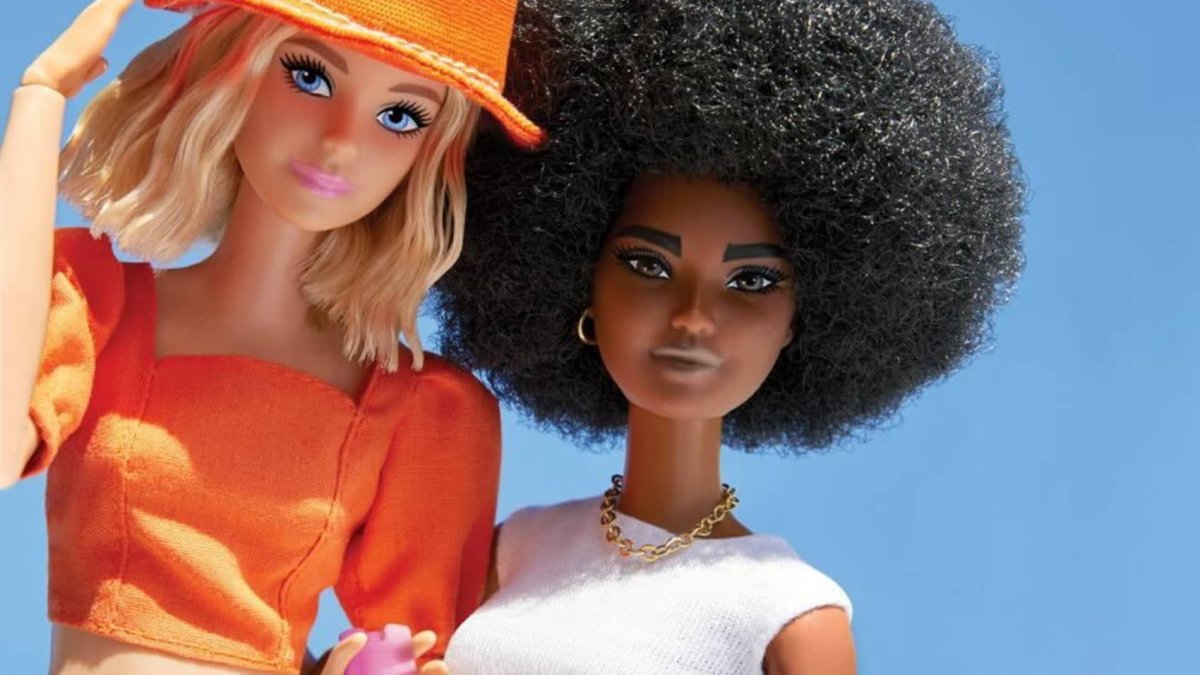 A incredibly hot pink Barbie flip cellphone is launching this summer season