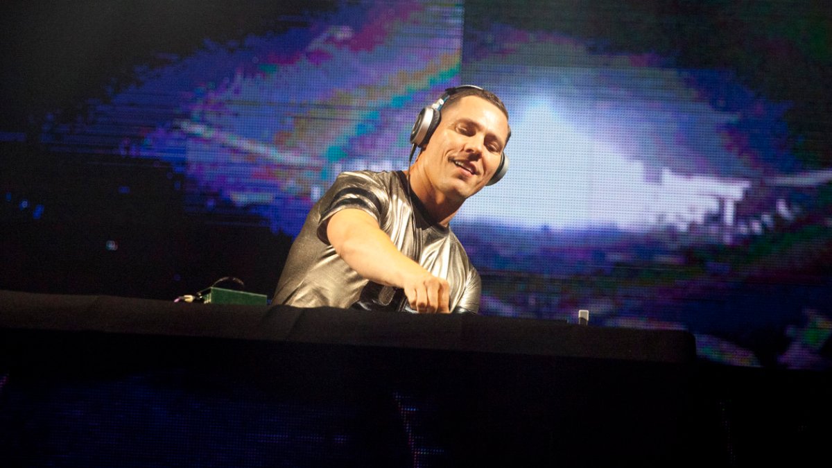 Superstar DJ Tiësto says he has to pull out of Tremendous Bowl exhibit for relatives causes