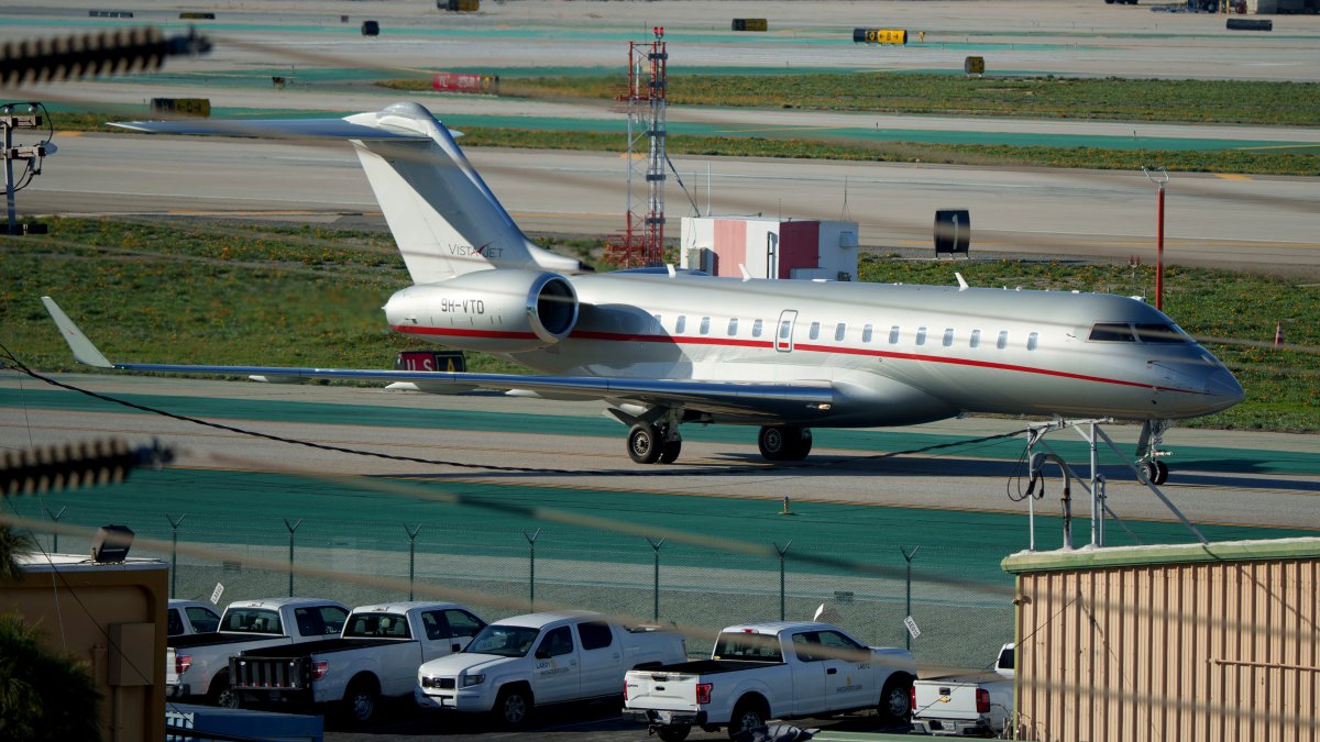 Personal airplane labeled ‘The Football Era&#039 lands at LAX, on-line sleuths say. But is it definitely Taylor Swift?