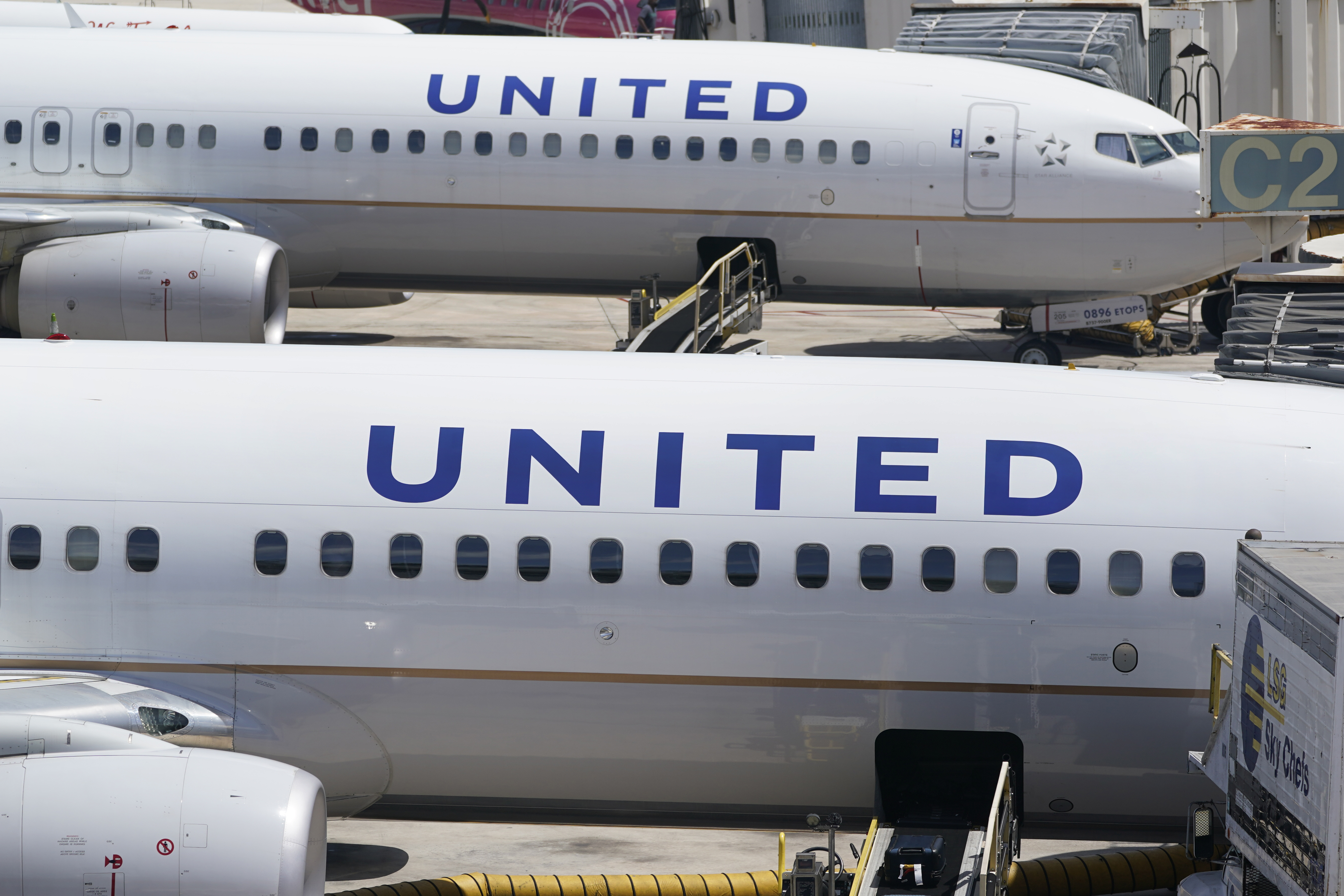 United Airlines to restart flights to Israel for first time since start of Hamas war