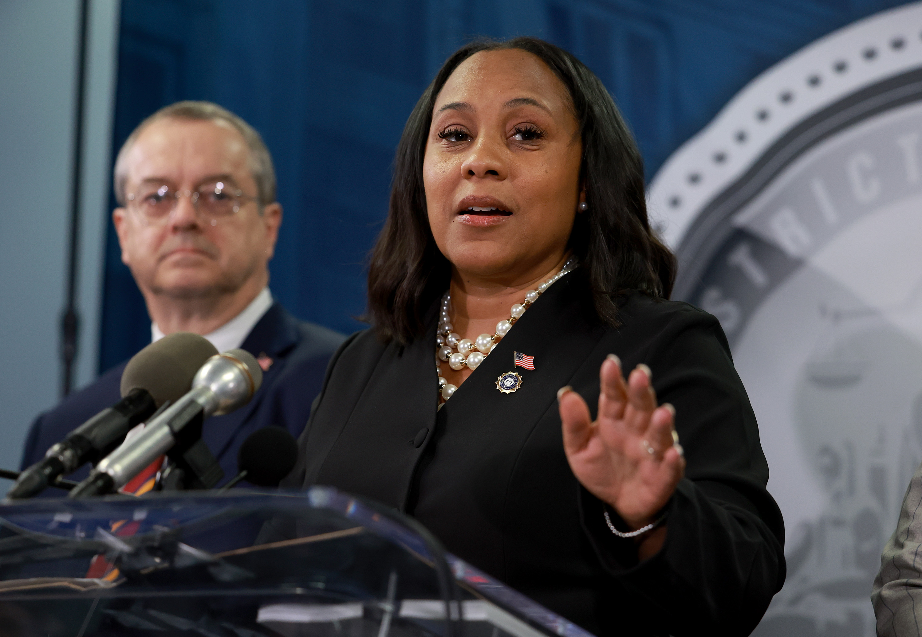 DA Fani Willis acknowledges personal relationship with the special prosecutor in Trump election case – NBC 6 South Florida - Vimarsana News