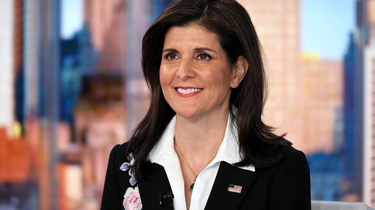 Nikki Haley challenges Donald Trump ahead of South Carolina primary – NBC 6 South Florida - Vimarsana News