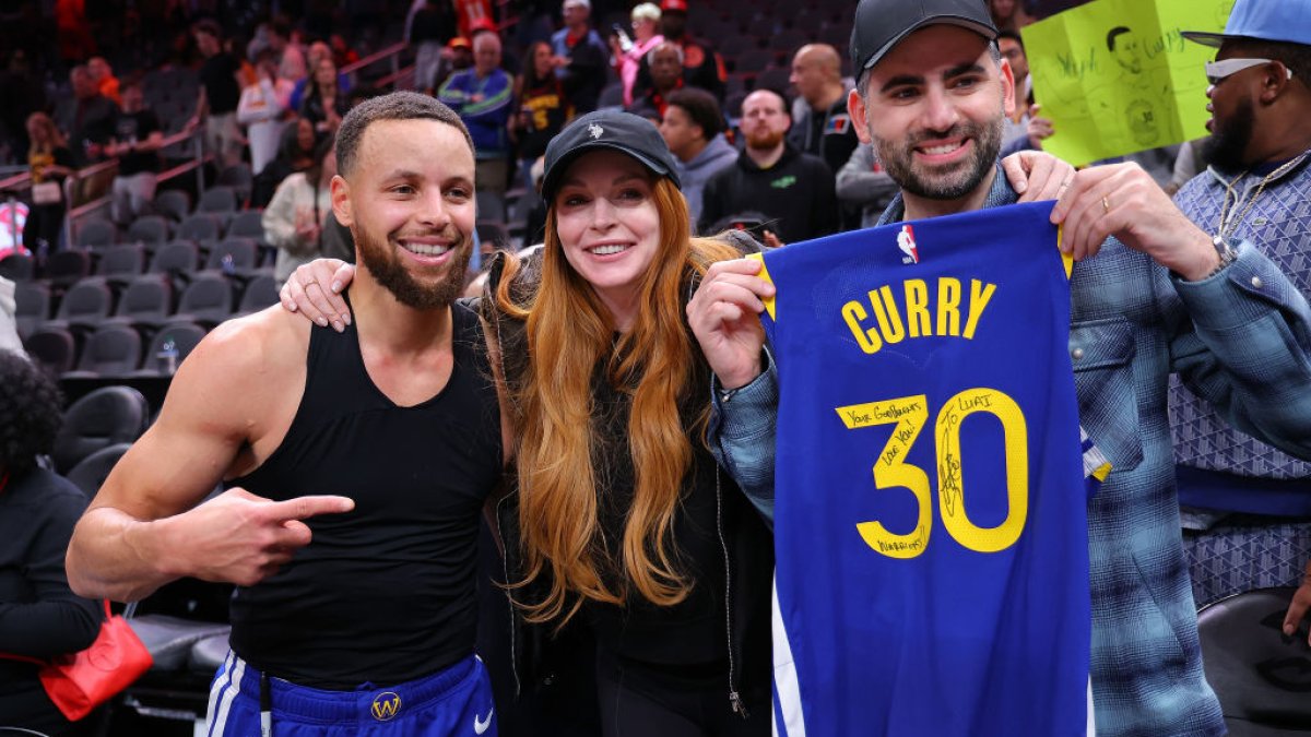 Lindsay Lohan&#039s son has a distinctive link to Steph and Ayesha Curry