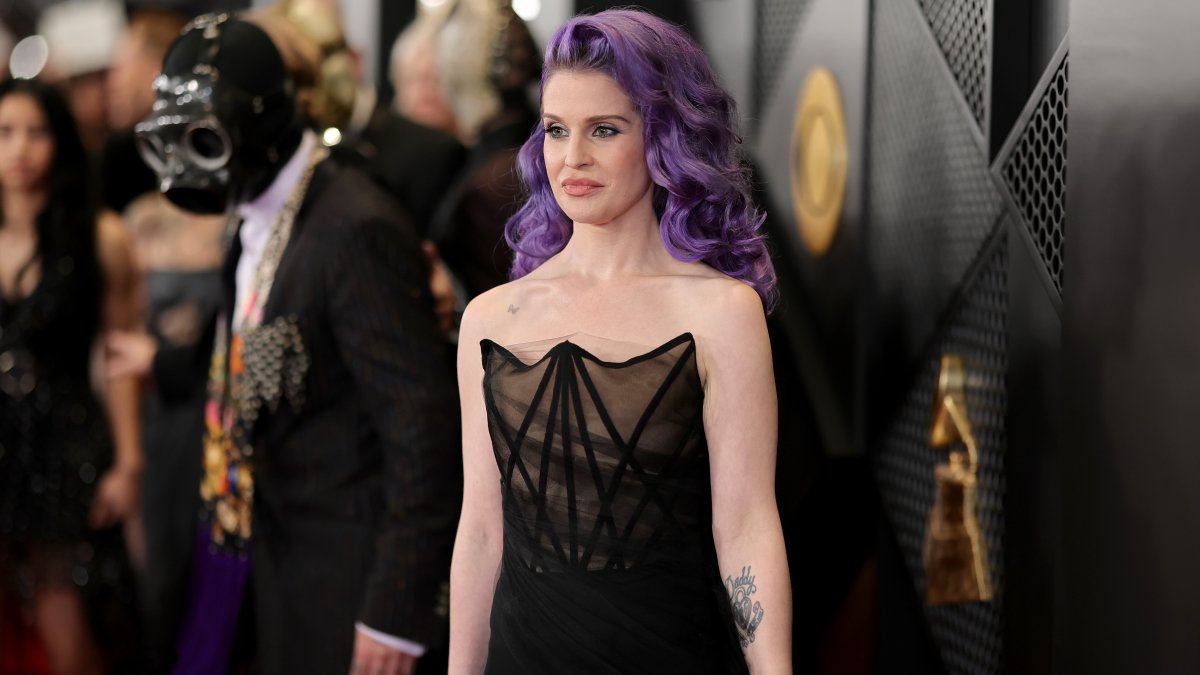 Kelly Osbourne shares why she supports the Ozempic craze Kelly Osbourne shares why she supports the Ozempic craze