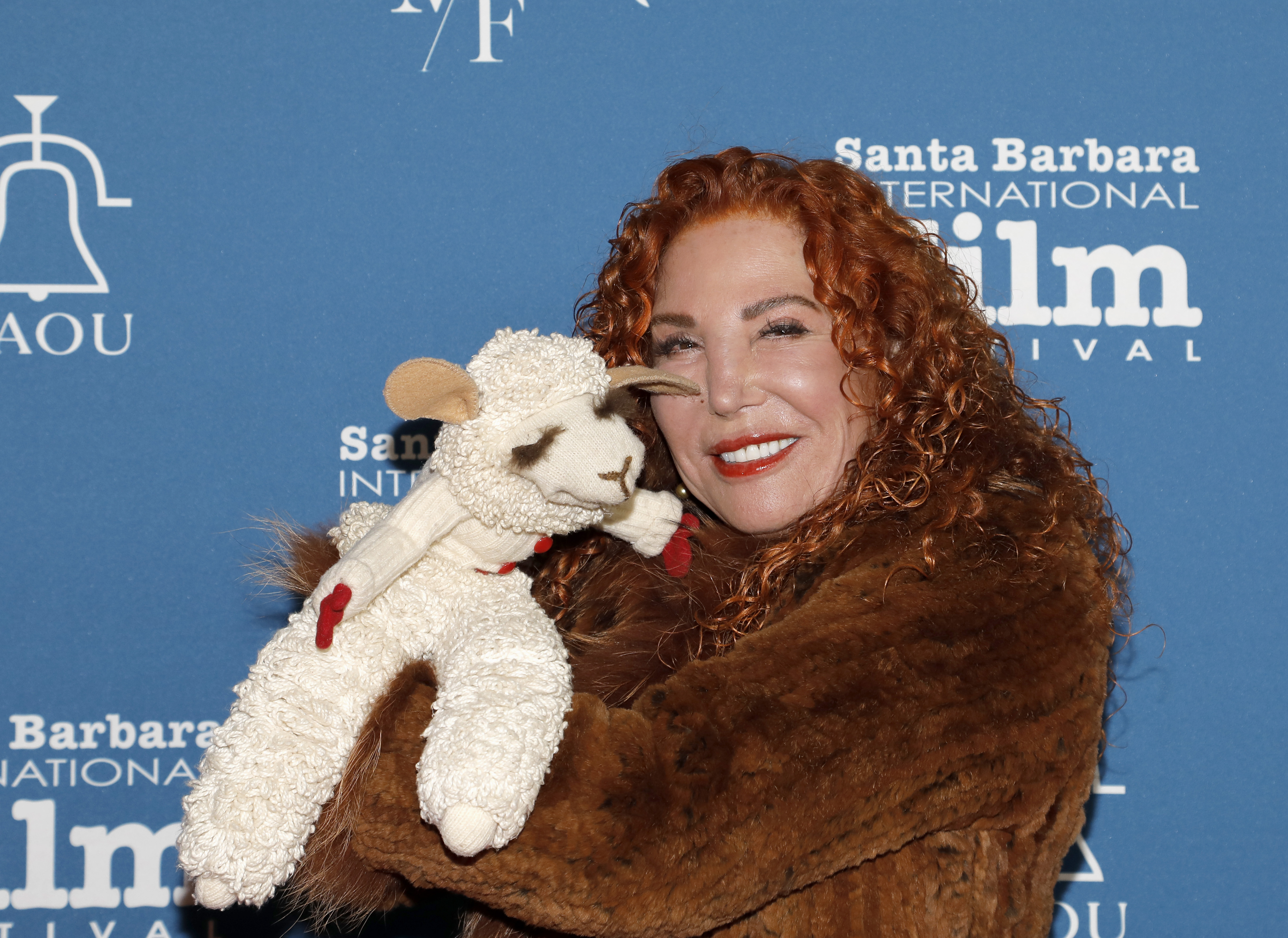 How Shari Lewis&#039 daughter is continuing her mom&#039s Lamb Chop legacy