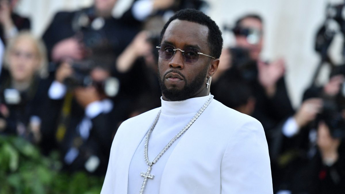 Sean ‘Diddy' Combs' attorneys ask judge to publicly identify his accusers