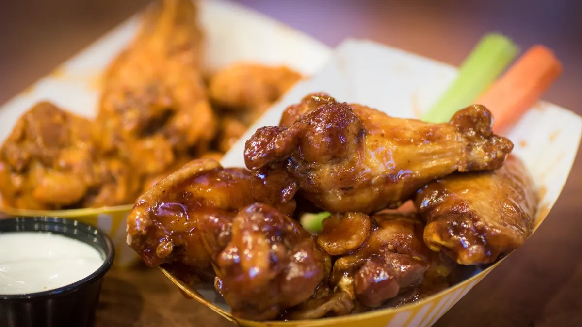 Hungry? Here&#039s how to get totally free wings from Buffalo Wild Wings Monday