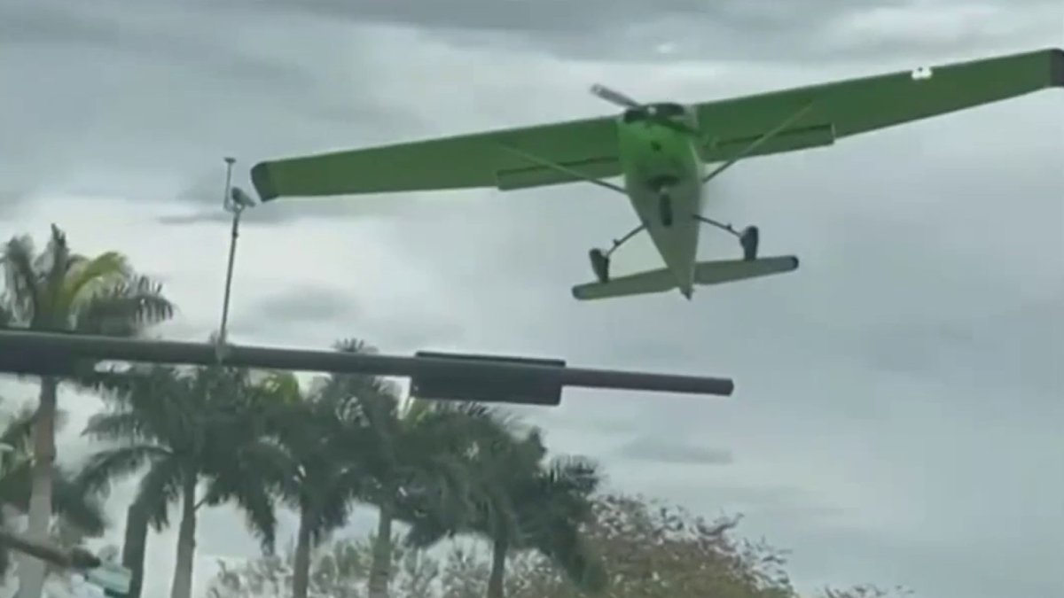 Panggilan 911 menangkap momen menjelang pendaratan darurat pesawat kecil di Parkland – NBC 6 South Florida