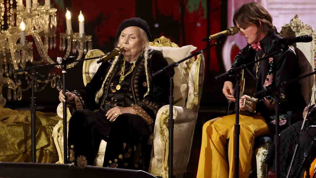 Joni Mitchell will make Grammy Awards debut effectiveness at 80 decades outdated